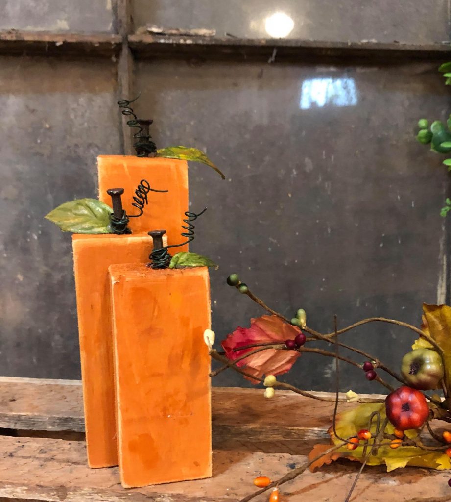 Mini Pumpkin Stack Mini Pumpkin Stack • Holly Grace